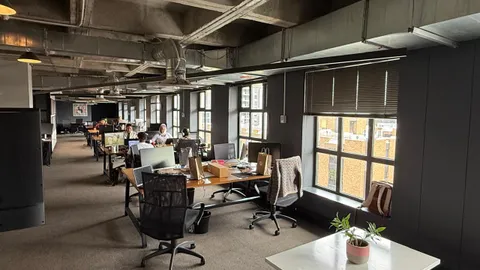 Office to let in Rosebank (19).